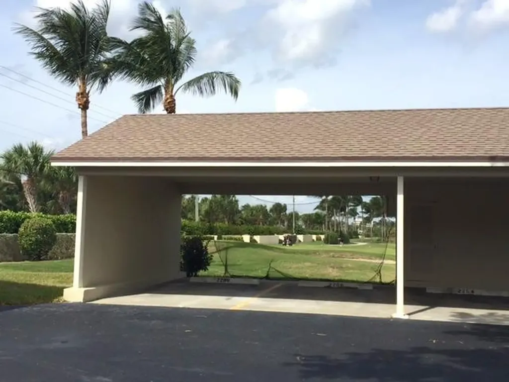 2206 S Fairway Drive S Jupiter FL 33477