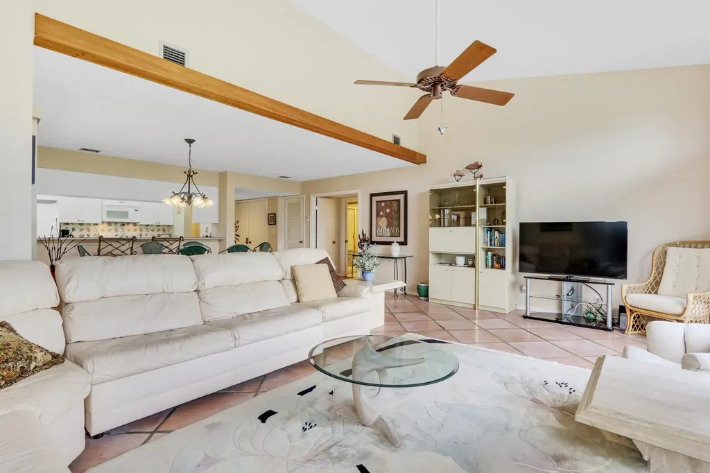 2206 S Fairway Drive S Jupiter FL 33477
