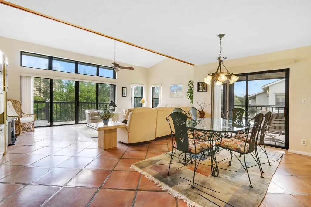 2206 S Fairway Drive S Jupiter FL 33477