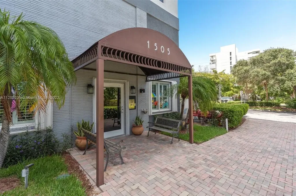 1505 N Riverside Drive Pompano Beach FL 33062