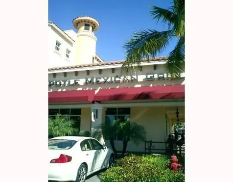 2757 S Evergreen Circle Boynton Beach FL