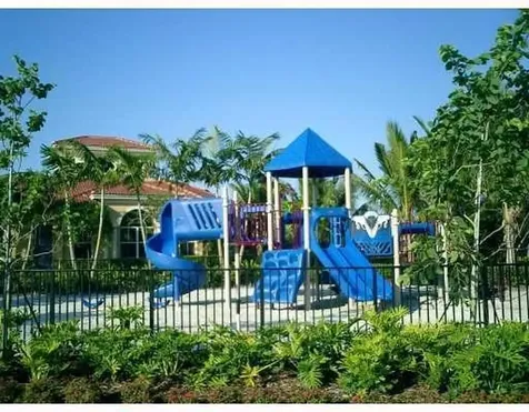 2757 S Evergreen Circle Boynton Beach FL