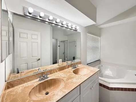 1526 SW Dycus Avenue Port St Lucie FL 34953
