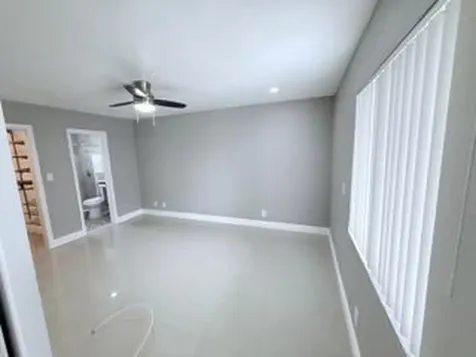 2710 NW 24th Avenue Oakland Park FL 33311