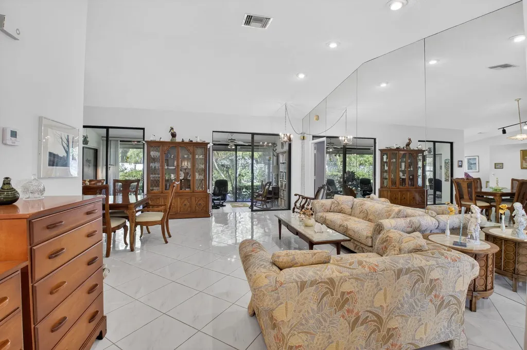 8491 Leeway Lane Boynton Beach FL 33436