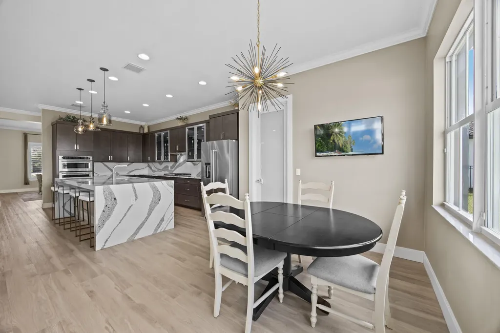 953 Hookline Circle The Acreage FL 33470
