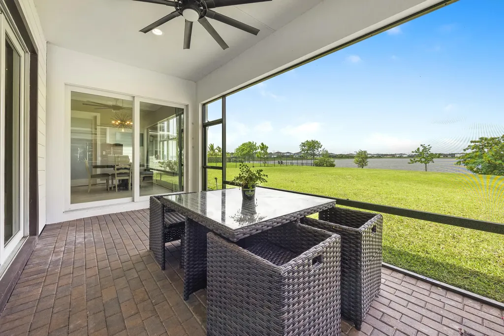 953 Hookline Circle The Acreage FL 33470