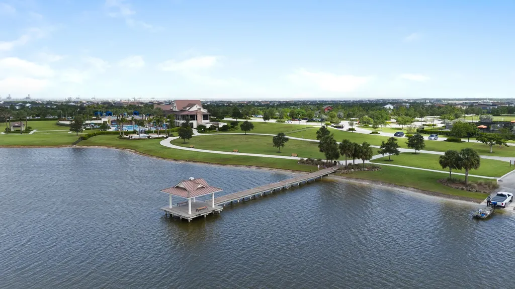 953 Hookline Circle The Acreage FL 33470