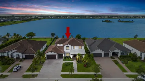 953 Hookline Circle The Acreage FL 33470