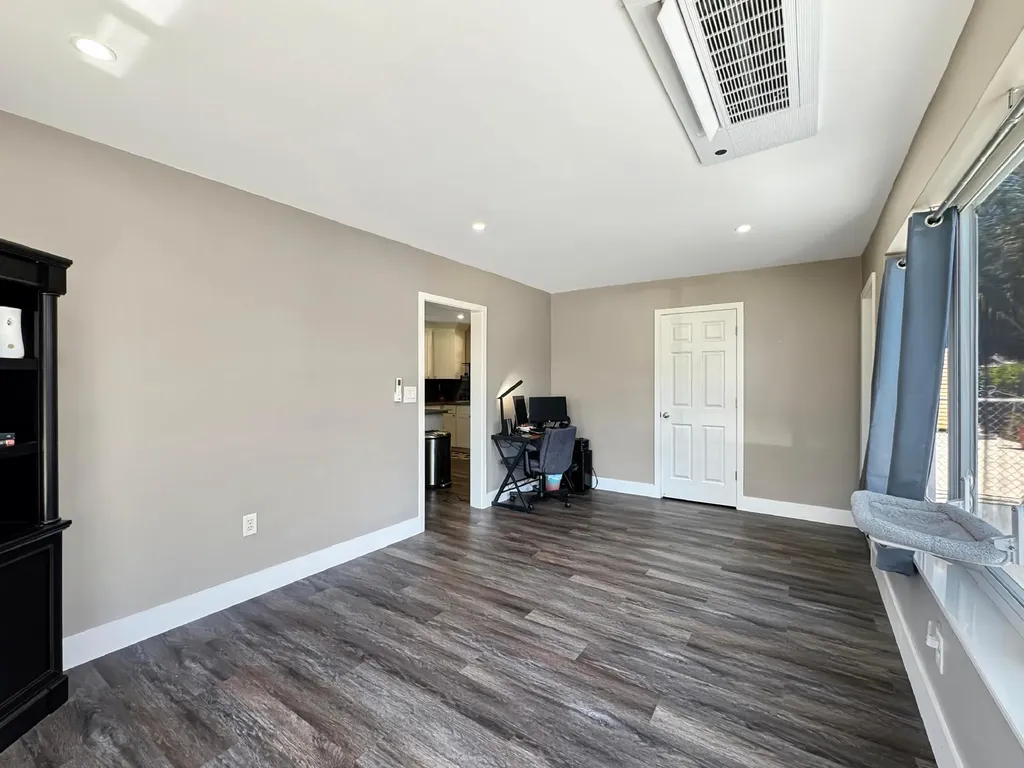 6751 Cody Street Hollywood FL 33024