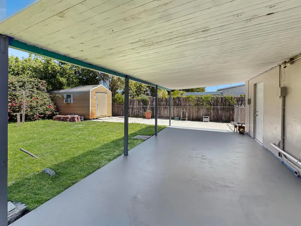 6751 Cody Street Hollywood FL 33024