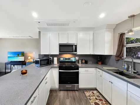 6751 Cody Street Hollywood FL 33024