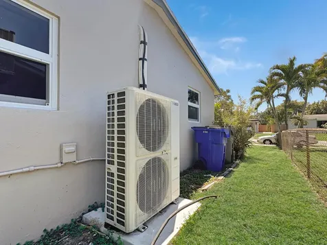 6751 Cody Street Hollywood FL 33024