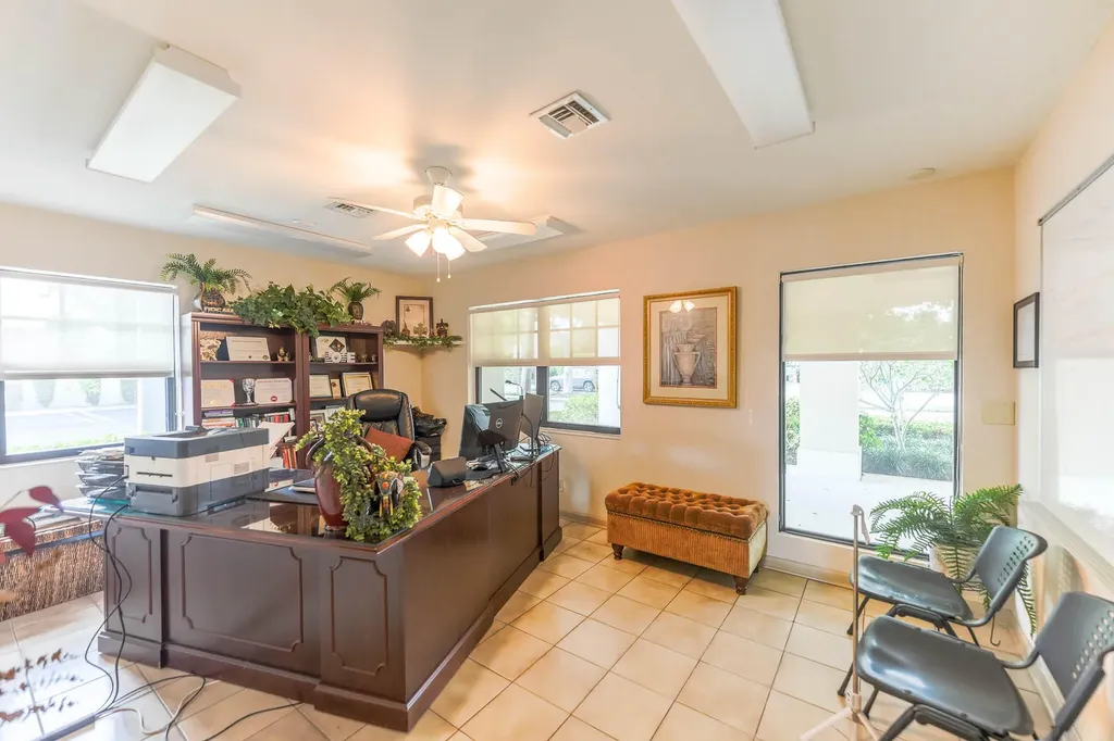 912 SE 4th Street Boynton Beach FL