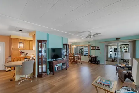 2520 SE Penny Lane Stuart FL 34994