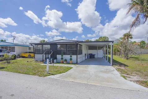2520 SE Penny Lane Stuart FL 34994