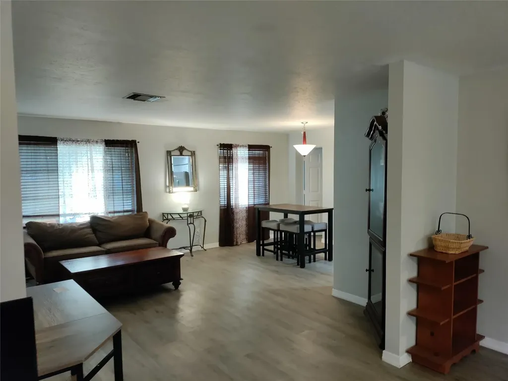 77 Cardinal Drive North Fort Myers FL 33917