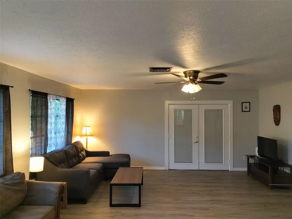 77 Cardinal Drive North Fort Myers FL 33917