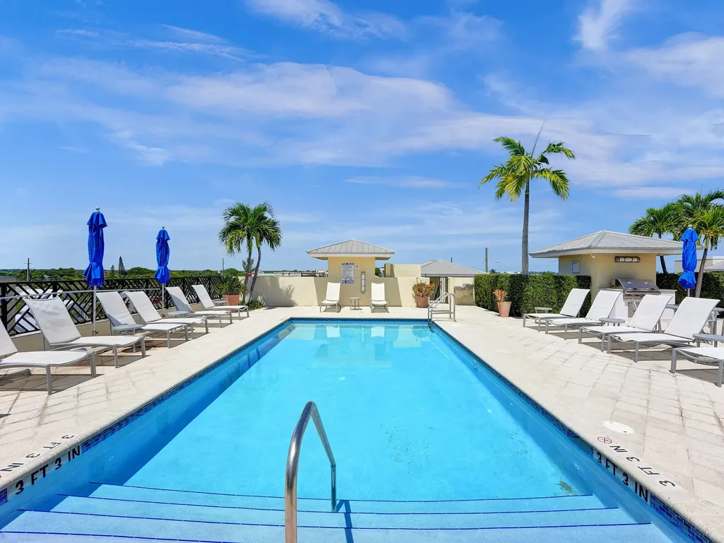 225 NE 1st Street Delray Beach FL 33444