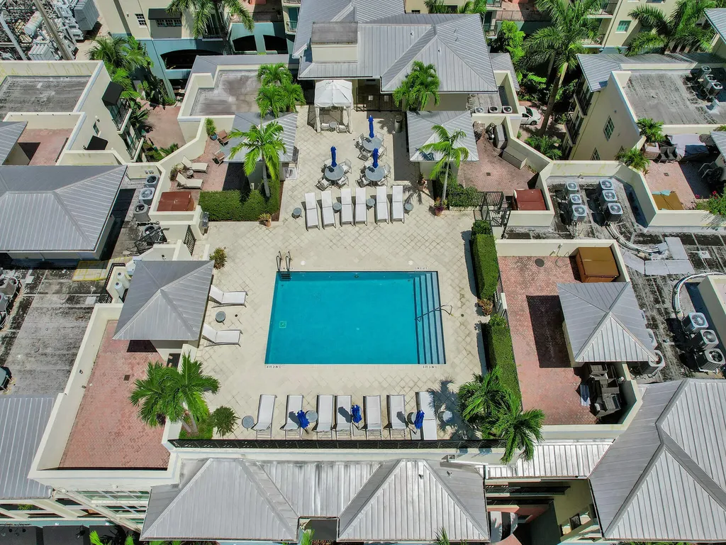225 NE 1st Street Delray Beach FL 33444