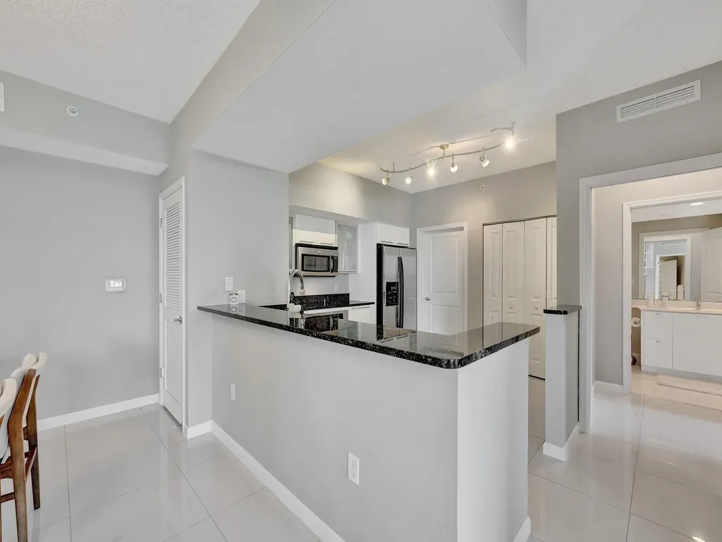 225 NE 1st Street Delray Beach FL 33444