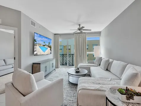 225 NE 1st Street Delray Beach FL 33444