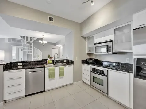 225 NE 1st Street Delray Beach FL 33444