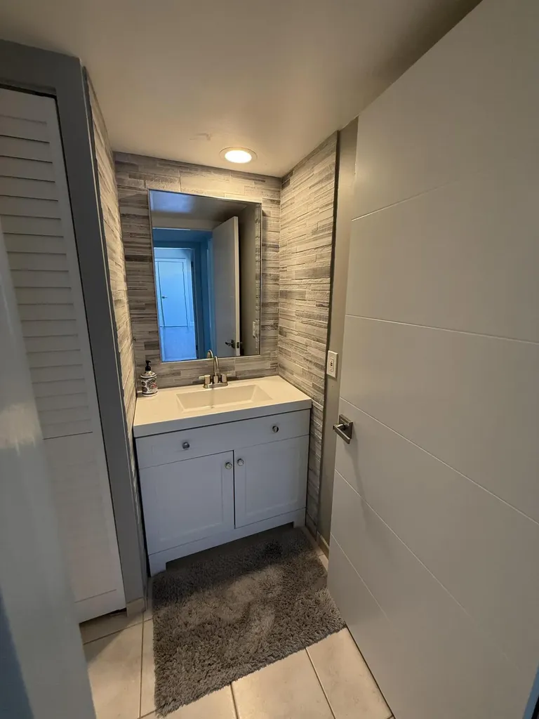 1420 Augusta Circle Delray Beach FL 33445