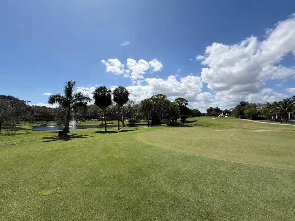 1420 Augusta Circle Delray Beach FL 33445