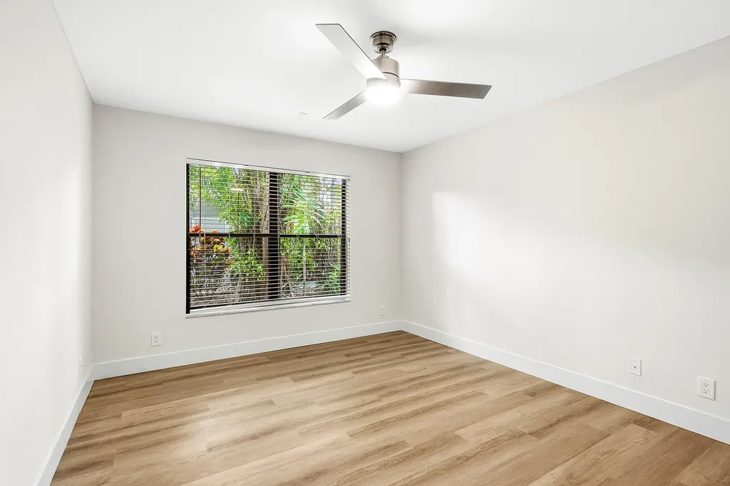 10655 Avenida Santa Ana Boca Raton FL 33498