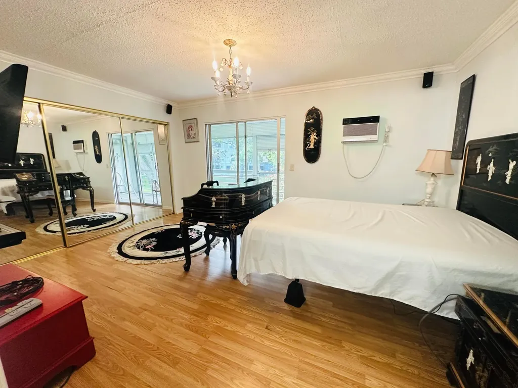 238 Newport O Deerfield Beach FL 33442
