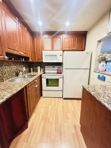 238 Newport O Deerfield Beach FL 33442