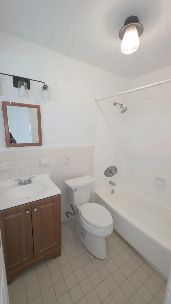 3251 NW 13th Court Fort Lauderdale FL 33311