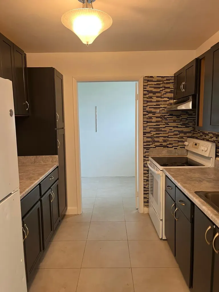 3251 NW 13th Court Fort Lauderdale FL 33311
