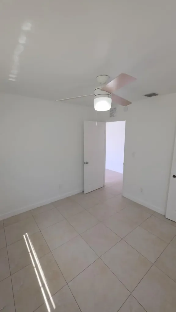 3251 NW 13th Court Fort Lauderdale FL 33311