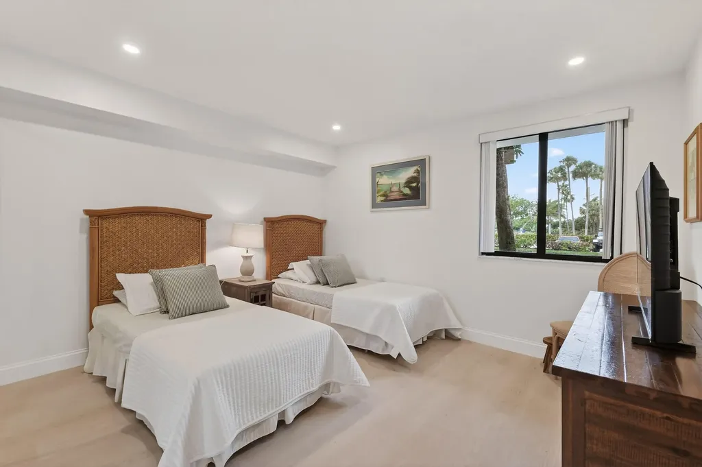 301 S Seas Drive Jupiter FL 33477