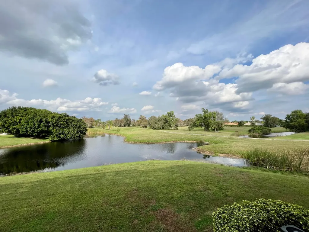 2040 Greenview Shores Boulevard Wellington FL 33414