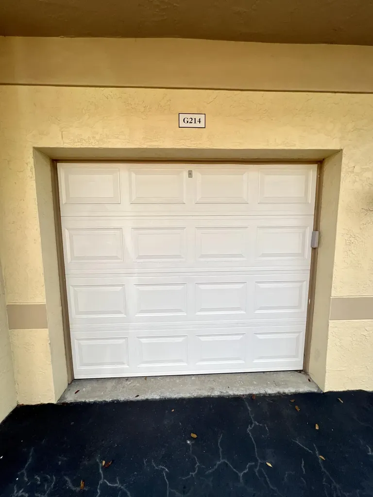 2040 Greenview Shores Boulevard Wellington FL 33414