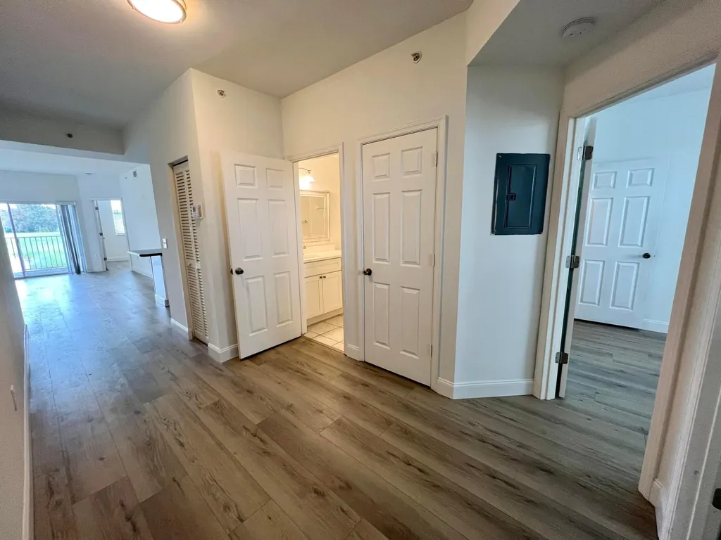 2040 Greenview Shores Boulevard Wellington FL 33414