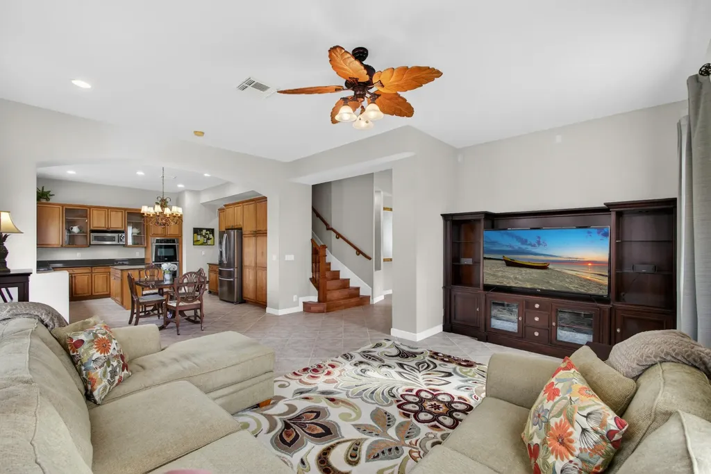 659 Cresta Circle West Palm Beach FL 33413