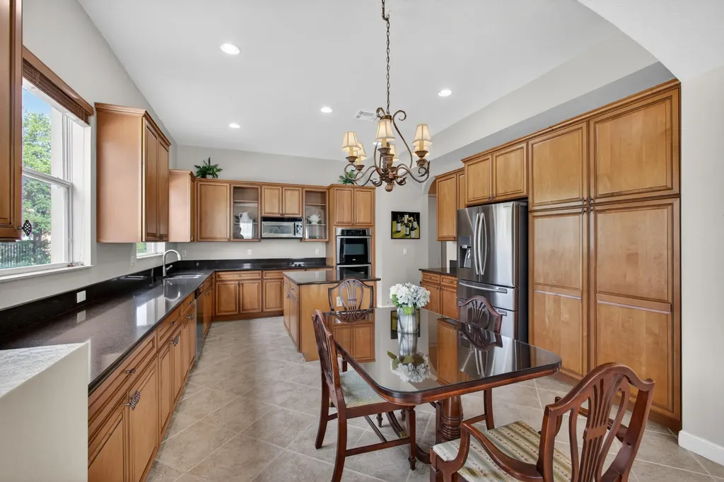 659 Cresta Circle West Palm Beach FL 33413