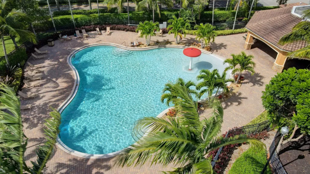 659 Cresta Circle West Palm Beach FL 33413
