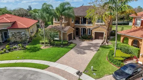 659 Cresta Circle West Palm Beach FL 33413