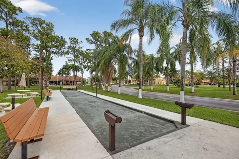 624 Sea Pine Way Greenacres FL 33415