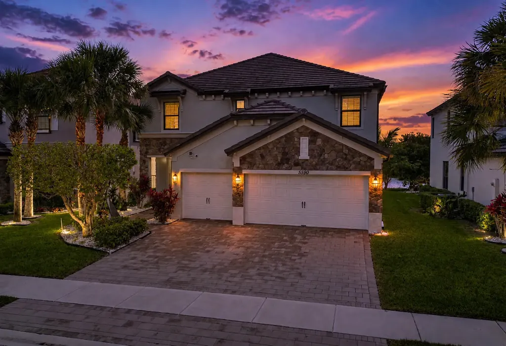 5590 Sandbirch Way Lake Worth FL 33463