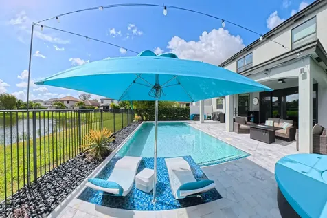 5590 Sandbirch Way Lake Worth FL 33463