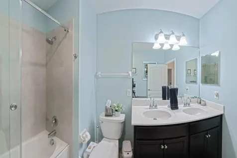 5590 Sandbirch Way Lake Worth FL 33463