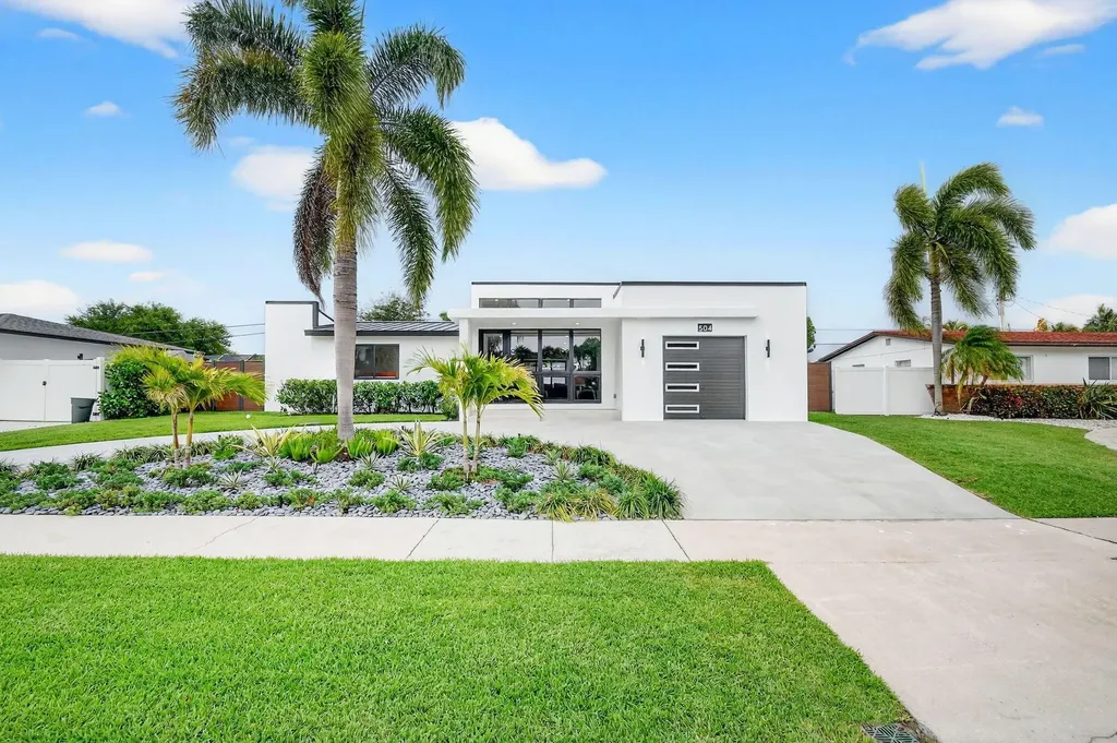 504 Flotilla Road North Palm Beach FL 33408
