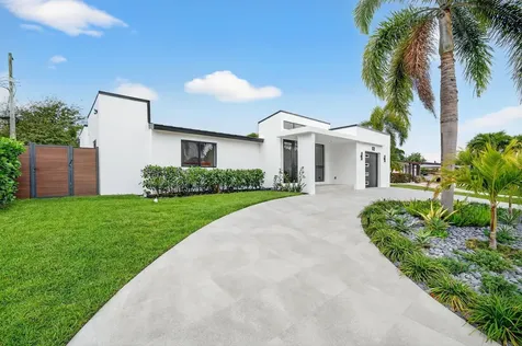 504 Flotilla Road North Palm Beach FL 33408