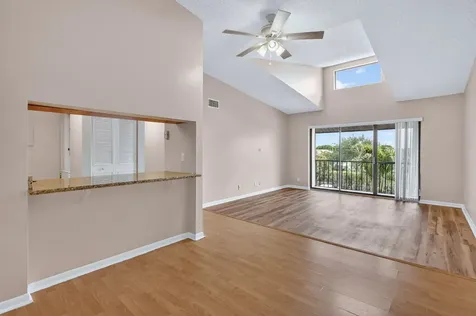 624 Sea Pine Way Greenacres FL 33415